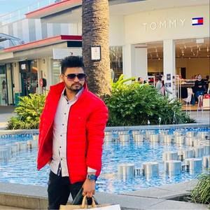 Meet your Posher, Pranav